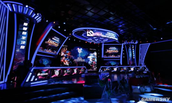 的比赛中展 的比赛中展